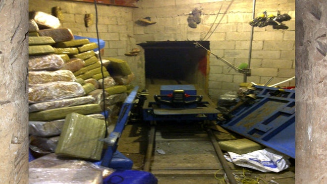 san diego drug tunnel1.jpg